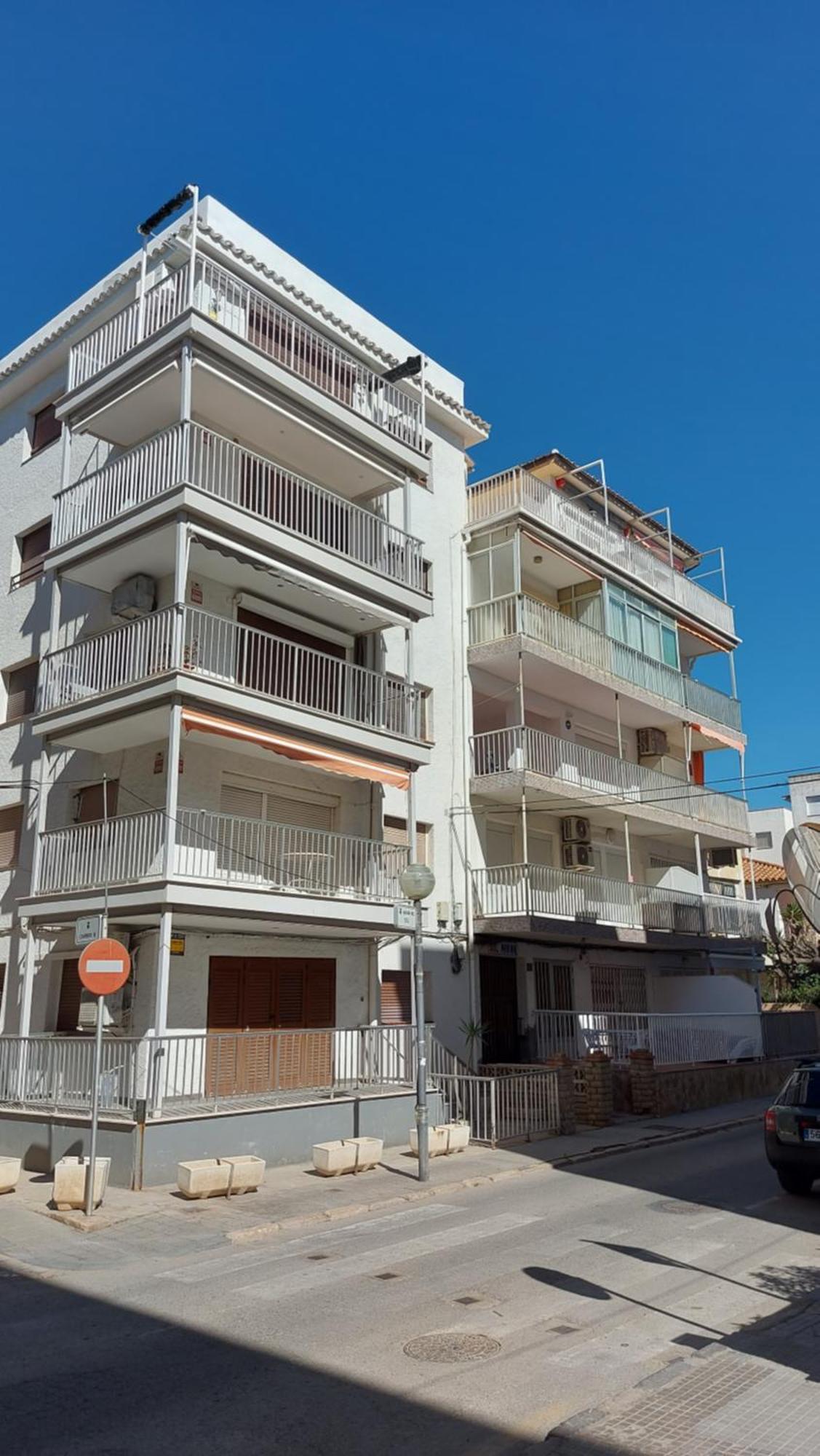 Sol Marina Apartment Salou Bagian luar foto